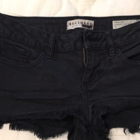 Black distressed jean shorts - Picture 1 of 2